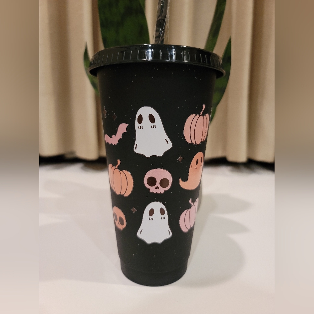 Fall/Halloween Ghost, Bats, & Pumkins Tumbler